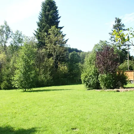 בית נופש In La Chapelle With Garden